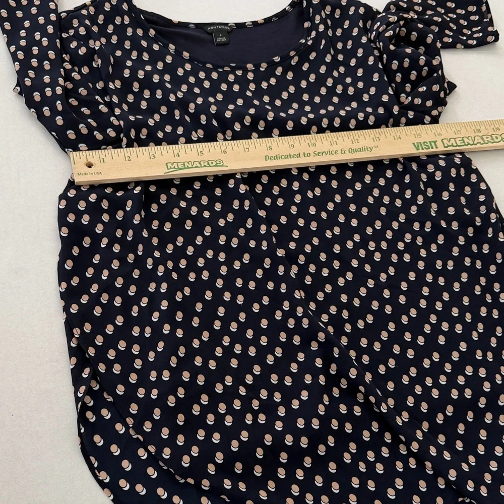 Ann Taylor Blouse Size Small - Picture 10 of 15